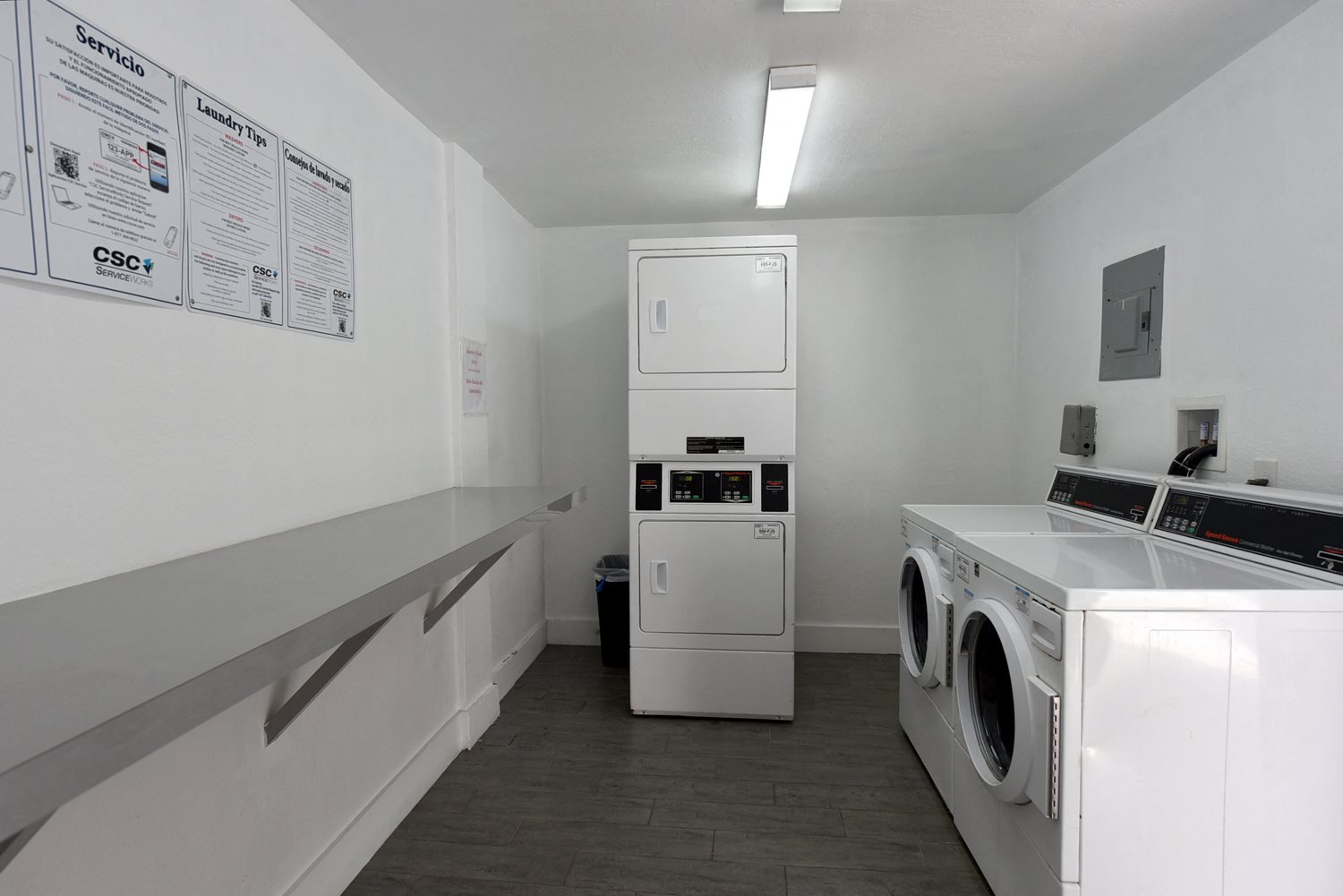 Gallery Photo 16
